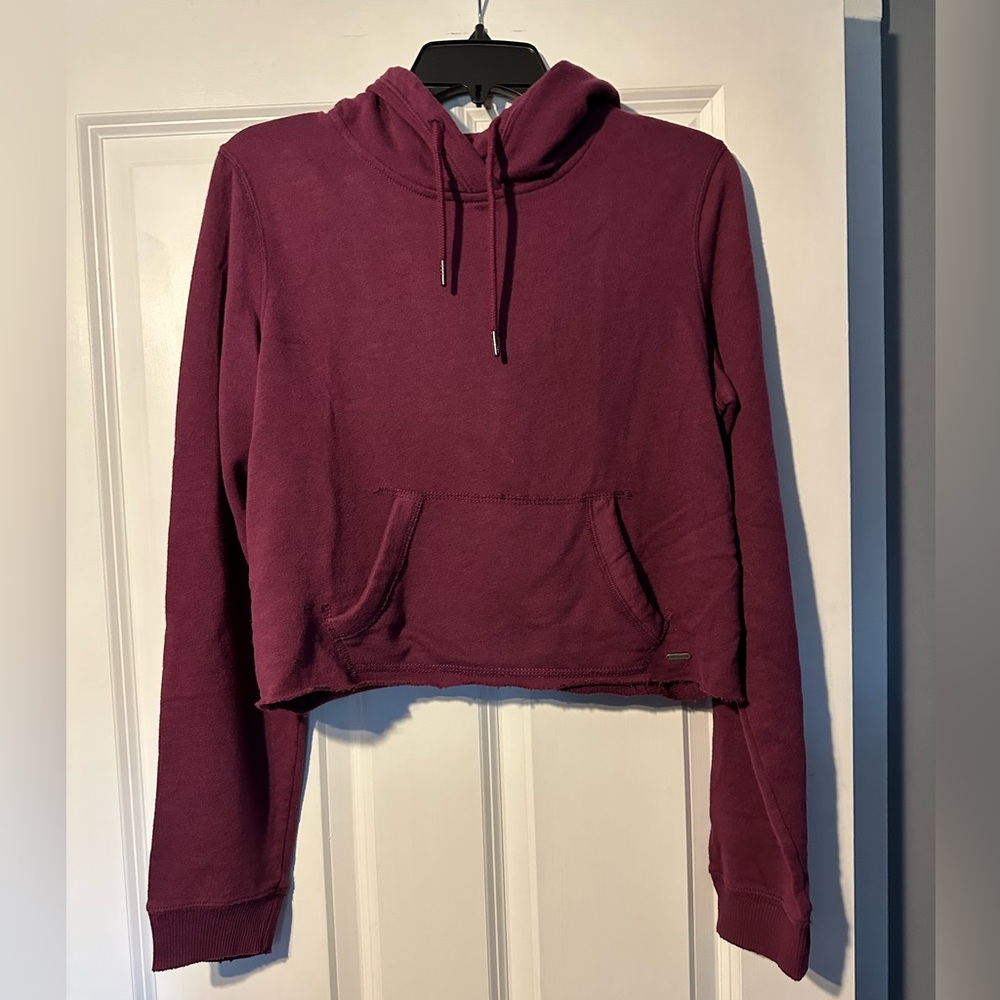 Hollister cropped hoodie